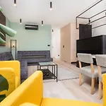 City Of The Kings-Bijou Apartment